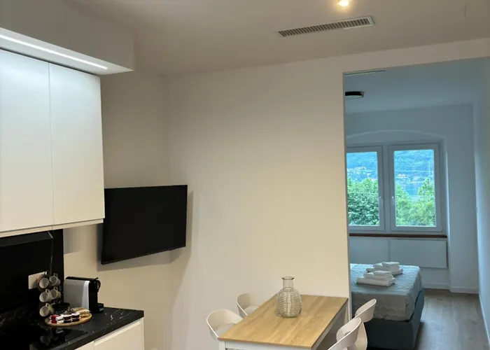 Апартаменты Mira *